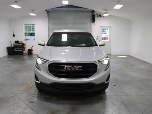 Used 2018 GMC Terrain SLE FWD image 3