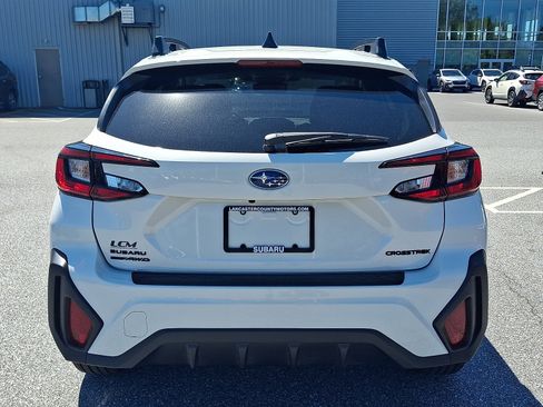Certified 2026 Subaru Crosstrek 2.0i Premium AWD/4WD image 5