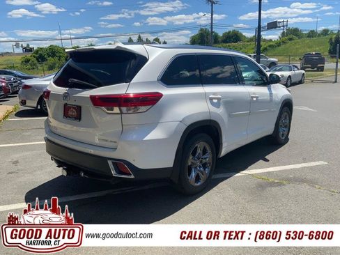 Used 2017 Toyota Highlander Limited Platinum AWD/4WD image 5