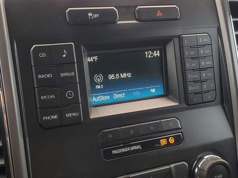 Used 2018 Ford F250 XLT w/ XLT Value Package image 19