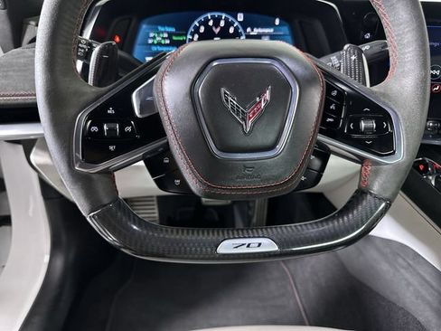 Used 2023 Chevrolet Corvette Z06 RWD image 11