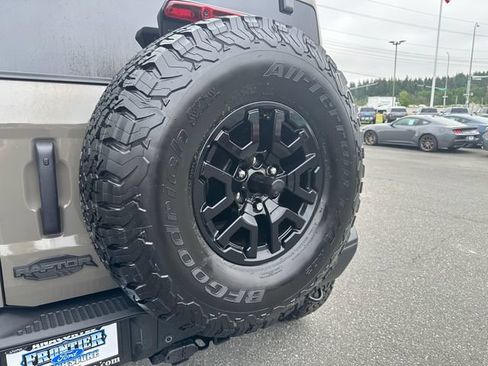New 2026 Ford Bronco Raptor w/ Interior Carbon Fiber Pack AWD/4WD image 30