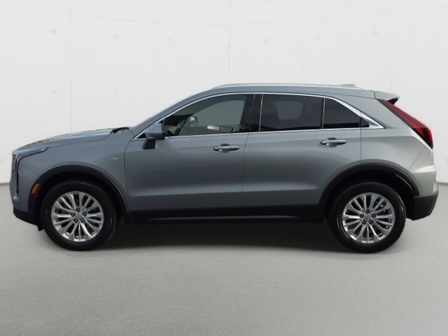 Certified 2024 Cadillac XT4 Luxury w/ Cold Weather Package AWD/4WD image 8