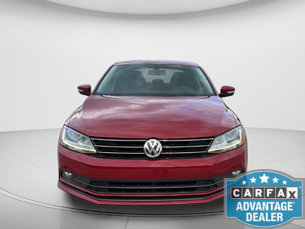 Used 2017 Volkswagen Jetta SEL FWD image 2