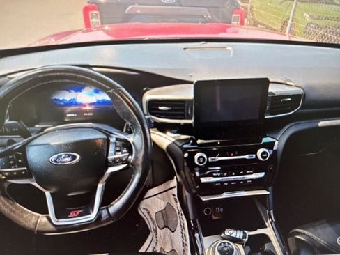 Used 2023 Ford Explorer ST w/ ST Street Pack RWD image 6