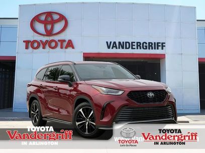 Used 2021 Toyota Highlander XSE