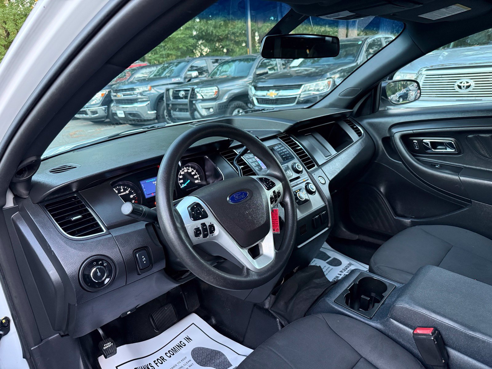 Used 2017 Ford Taurus Police Interceptor AWD image 13
