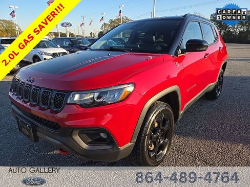 Used 2023 Jeep Compass Trailhawk image 1