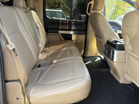 Used 2015 Ford F150 Lariat w/ Equipment Group 502A Luxury image 13