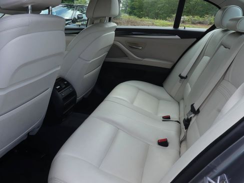 Used 2016 BMW 535i Sedan RWD image 12
