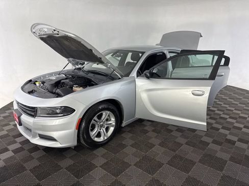 Used 2023 Dodge Charger SXT RWD image 12