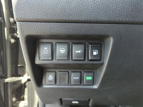 Certified 2019 Nissan Rogue SL w/ Premium Package image 38