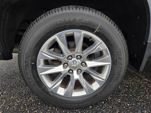 Used 2019 Chevrolet Silverado 1500 LTZ w/ LTZ Premium Package AWD/4WD image 38