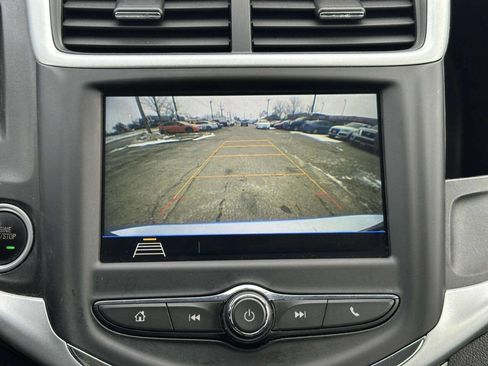 Used 2018 Chevrolet Sonic LT w/ Convenience Package image 24