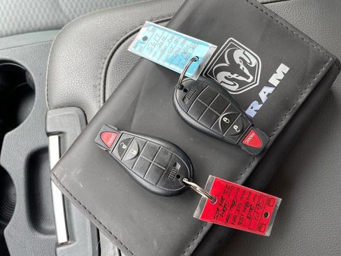 Used 2018 RAM 1500 Classic SLT image 21