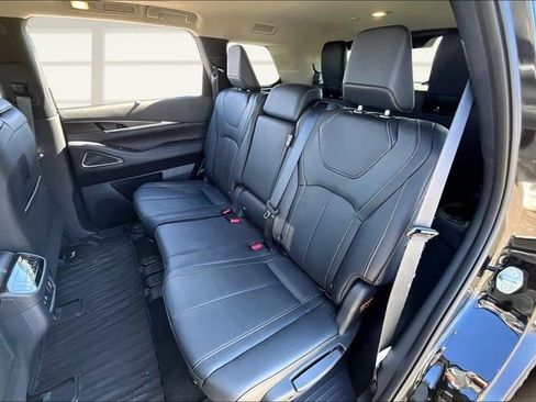 Used 2025 INFINITI QX60 Sensory w/ Vision Package image 26