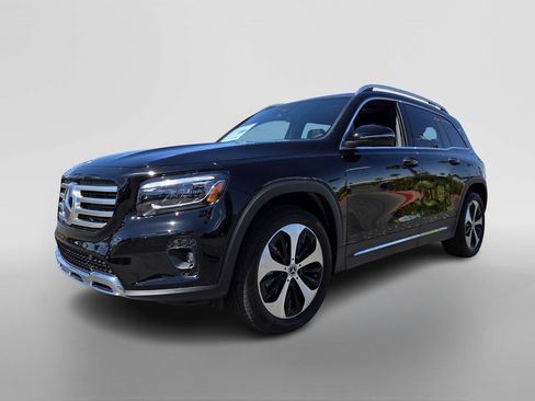 New 2026 Mercedes-Benz GLB 250 image 8