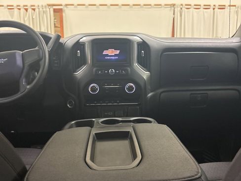 Used 2022 Chevrolet Silverado 1500 Custom w/ Rally Edition image 19