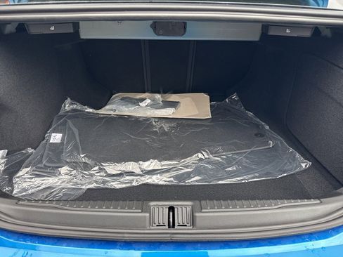 New 2025 Alfa Romeo Giulia AWD w/ Veloce Package AWD image 19