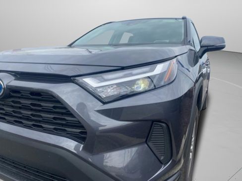 Used 2024 Toyota RAV4 XLE image 33