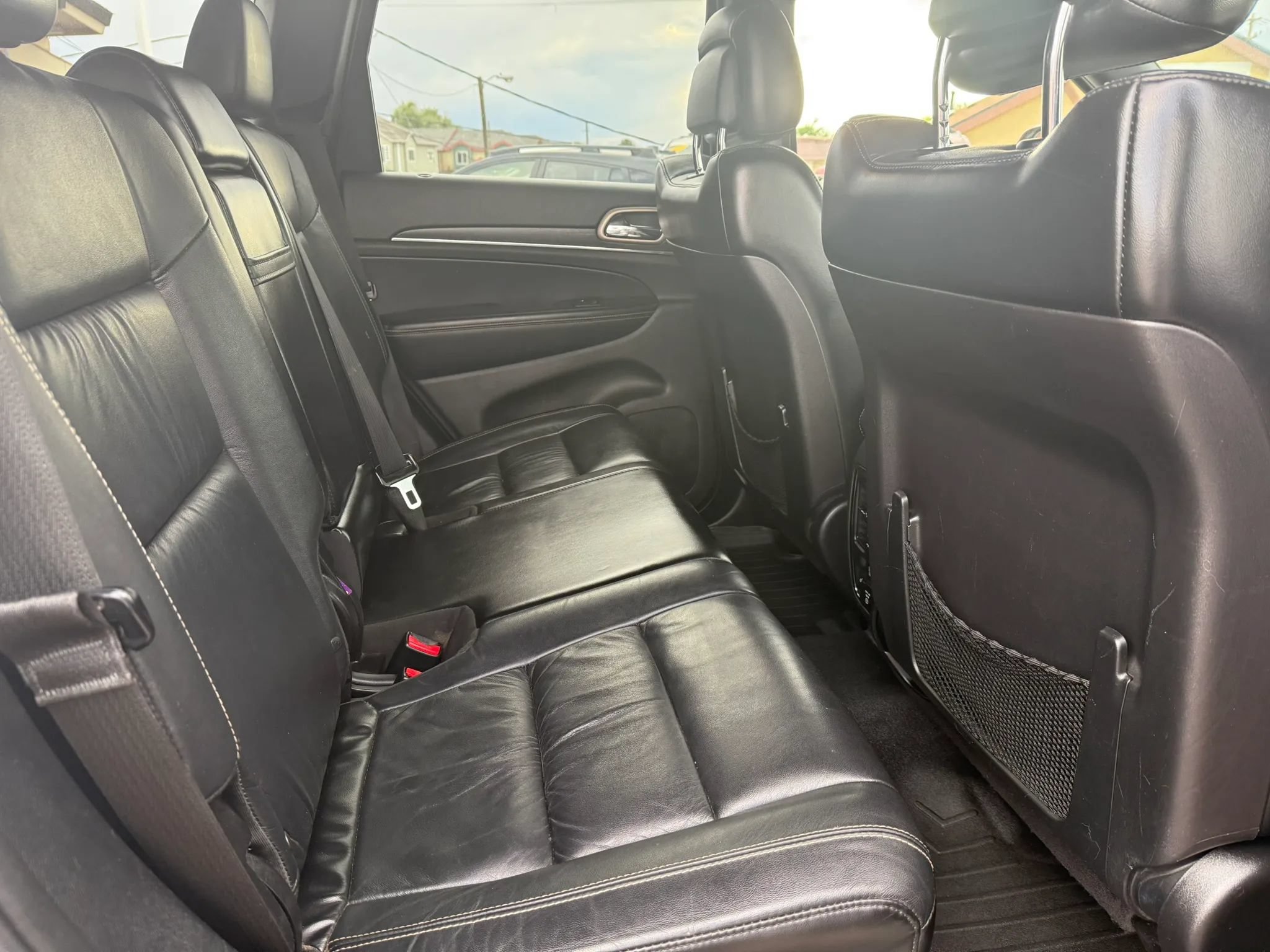 Used 2015 Jeep Grand Cherokee Limited AWD/4WD image 15