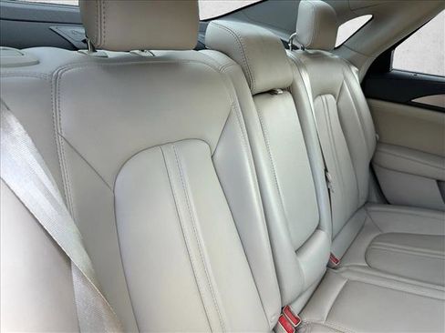 Used 2017 Lincoln MKZ Premiere image 25