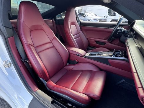 Used 2021 Porsche 911 Carrera image 16