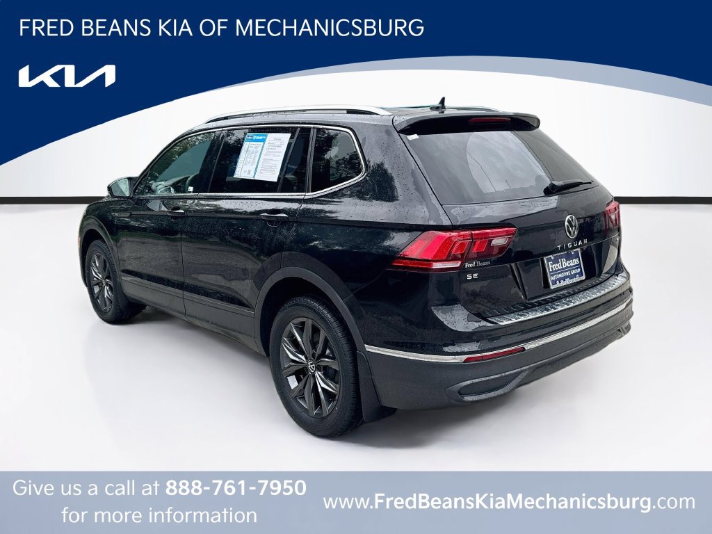 Used 2023 Volkswagen Tiguan SE w/ Panoramic Sunroof Package AWD/4WD image 5