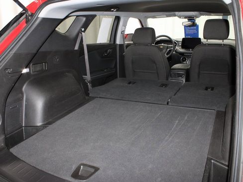 Used 2023 Chevrolet Blazer LT image 15