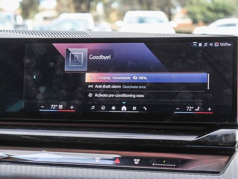 Used 2025 BMW i5 xDrive40 image 14