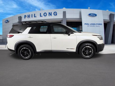 Used 2024 Nissan Pathfinder Rock Creek AWD/4WD image 6
