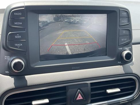 Used 2021 Hyundai Kona SE FWD image 27