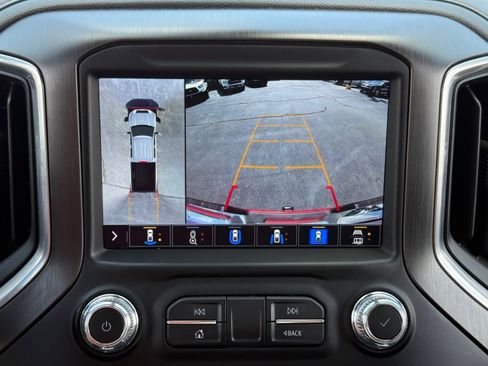 Used 2022 GMC Sierra 2500 AT4 w/ AT4 Preferred Package image 27