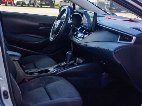 Used 2023 Toyota Corolla LE w/ Carpet Mat Package (TMS) image 16