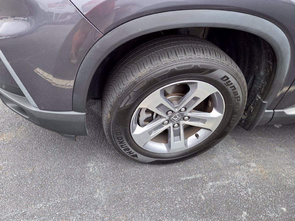 Used 2025 Honda Pilot EX-L image 4