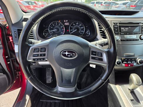 Used 2012 Subaru Outback 2.5i Premium AWD/4WD image 5