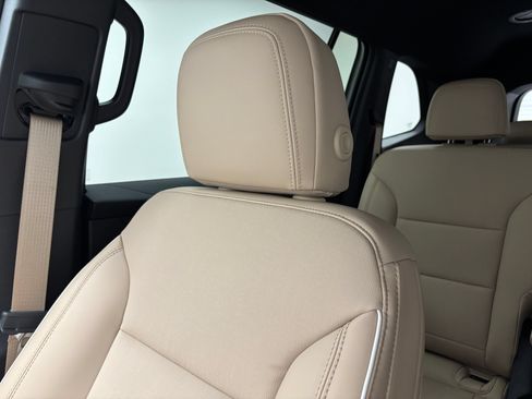 New 2026 Buick Enclave Preferred w/ Power Package FWD image 46