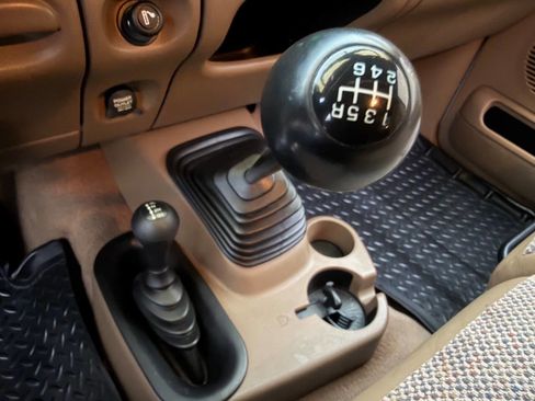 Used 2001 Dodge Ram 2500 Truck 4x4 Quad Cab image 21