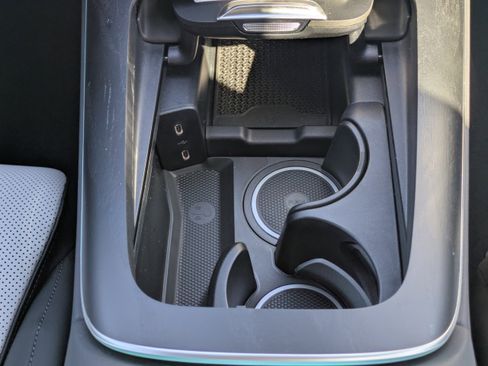 New 2026 Mercedes-Benz E 53 AMG e 4MATIC Sedan image 24