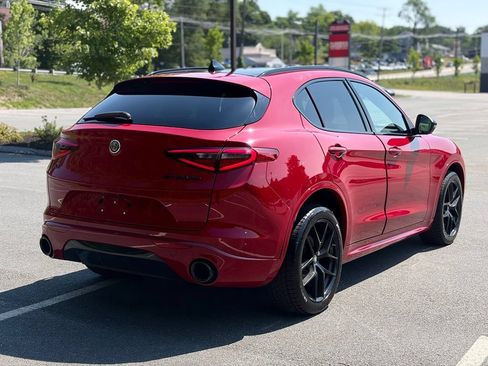 Used 2020 Alfa Romeo Stelvio Ti Sport w/ Quick Order Package 22S Sport AWD/4WD image 6