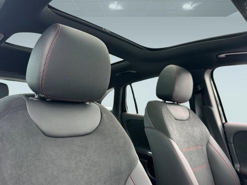 New 2026 Mercedes-Benz GLA 35 AMG 4MATIC image 14
