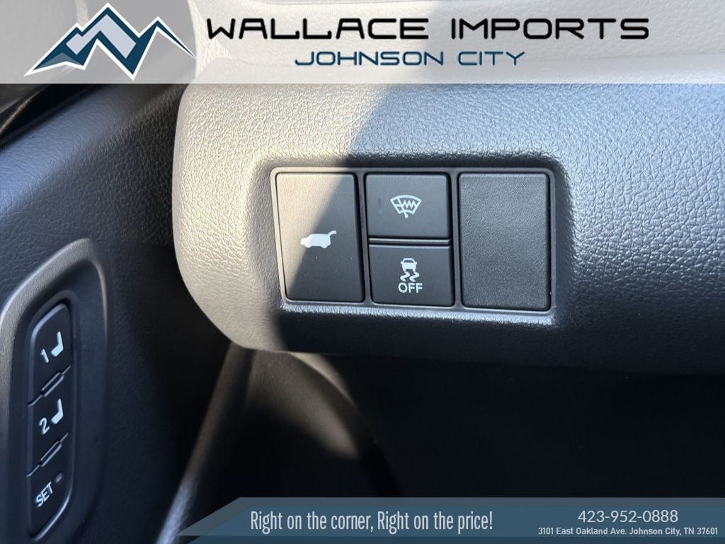 Used 2025 Honda Pilot TrailSport image 32