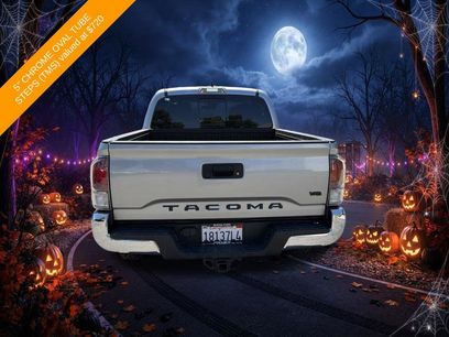 Used 2023 Toyota Tacoma TRD Off-Road w/ Black Out Package (TMS)