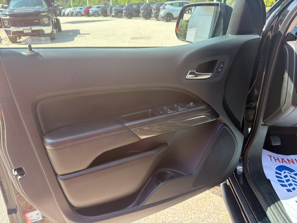 Certified 2022 GMC Canyon AT4 AWD/4WD image 10