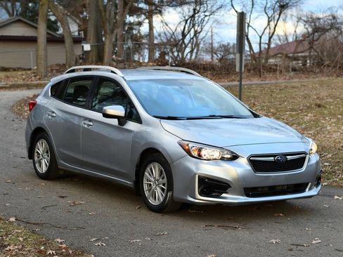 Used 2017 Subaru Impreza 2.0i Premium w/ Popular Package #2 image 1