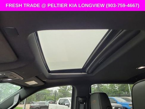 Used 2023 Chevrolet Silverado 1500 High Country w/ High Country Premium Package AWD/4WD image 16