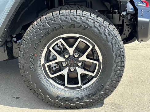 New 2026 Jeep Gladiator Rubicon AWD/4WD image 28