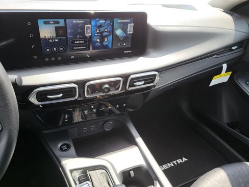 New 2027 Nissan Sentra SV w/ Floor Mat Package FWD image 18