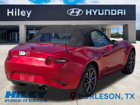 Used 2016 MAZDA MX-5 Miata Grand Touring RWD image 4