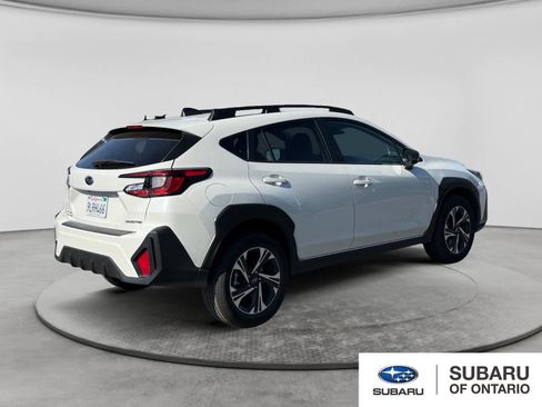 Used 2024 Subaru Crosstrek 2.0i Premium w/ Crosstrek Mirror Package AWD/4WD image 5
